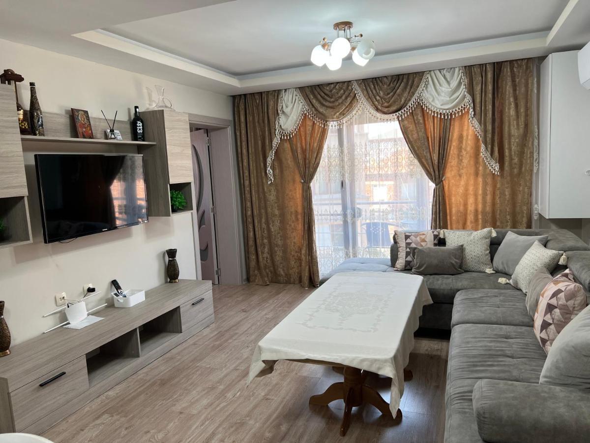 Guest House Tatiana /Къща За Гости Татяна Petrich  ภายนอก รูปภาพ